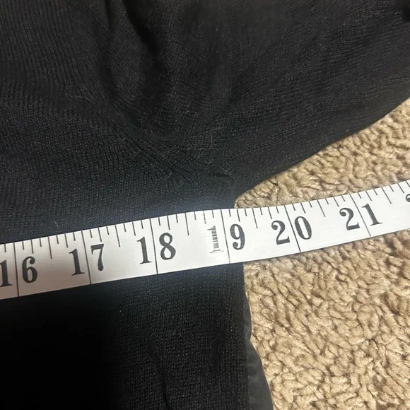 Lululemon Still At Ease Pullover size 4 - Picture 3 of 5